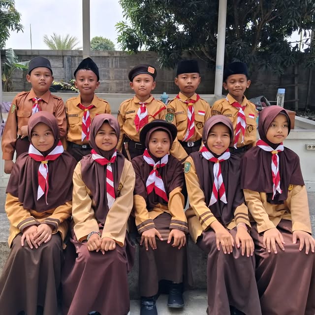 Kegiatan ekstrakurikuler Pramuka, dari Instagram @sdquranazzahra